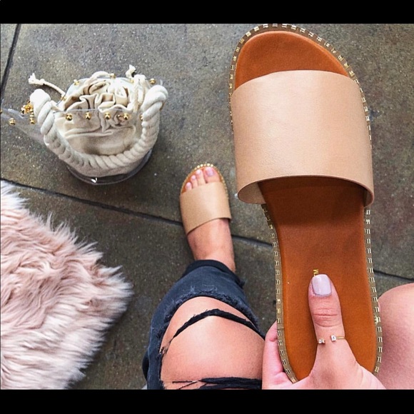 Shoes - Tan studded slides/ Sandal